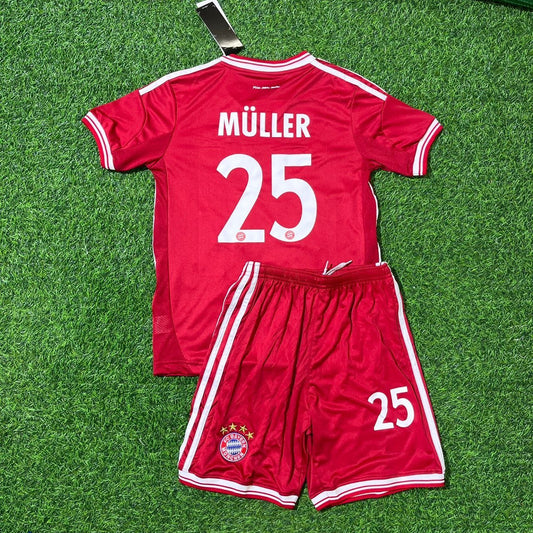 Thomas Müller Bayern Munich 2013 Champions League Final Kids Football Jersey Kit