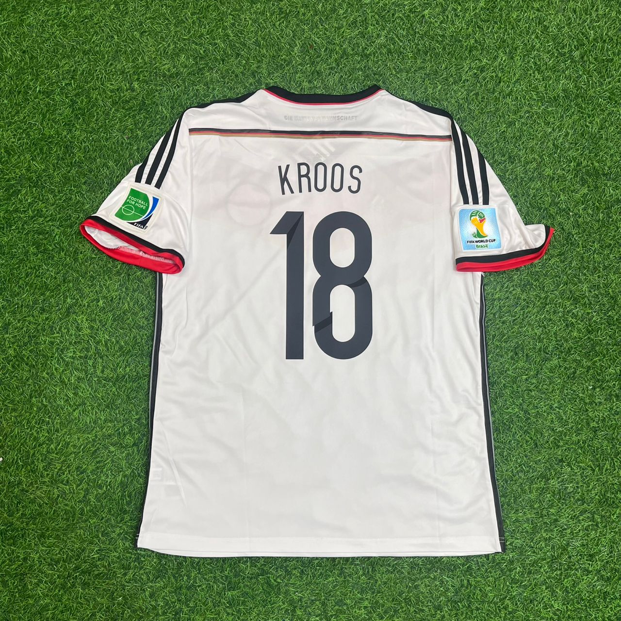 Toni Kroos - Germany Deutschland 2014 World Cup White Retro Kit Jersey Trikot Maillot Soccer Shirt