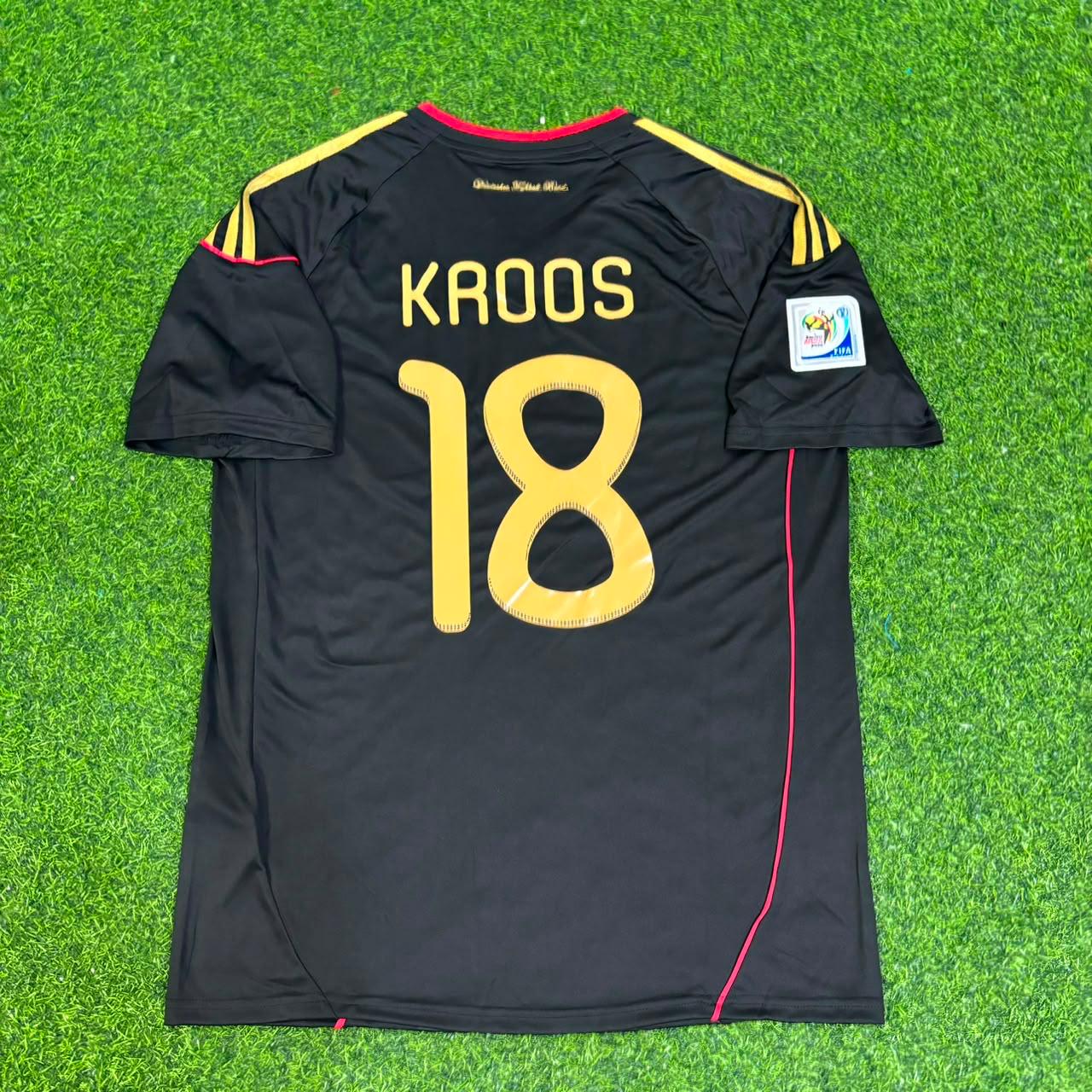 Toni Kroos - Germany Deutschland 2010 World Cup Black Jersey Trikot