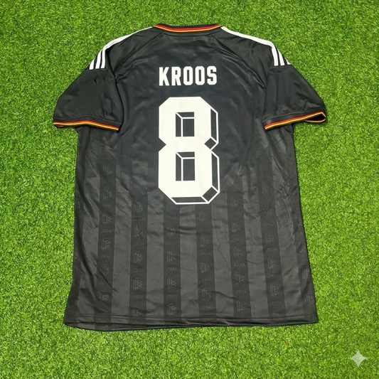 Toni Kroos 8# Germany Black Retro Vintage Football Jersey