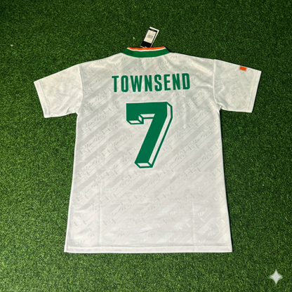 Andy Townsend Ireland 1994 Season Away Retro Football Jersey Kit