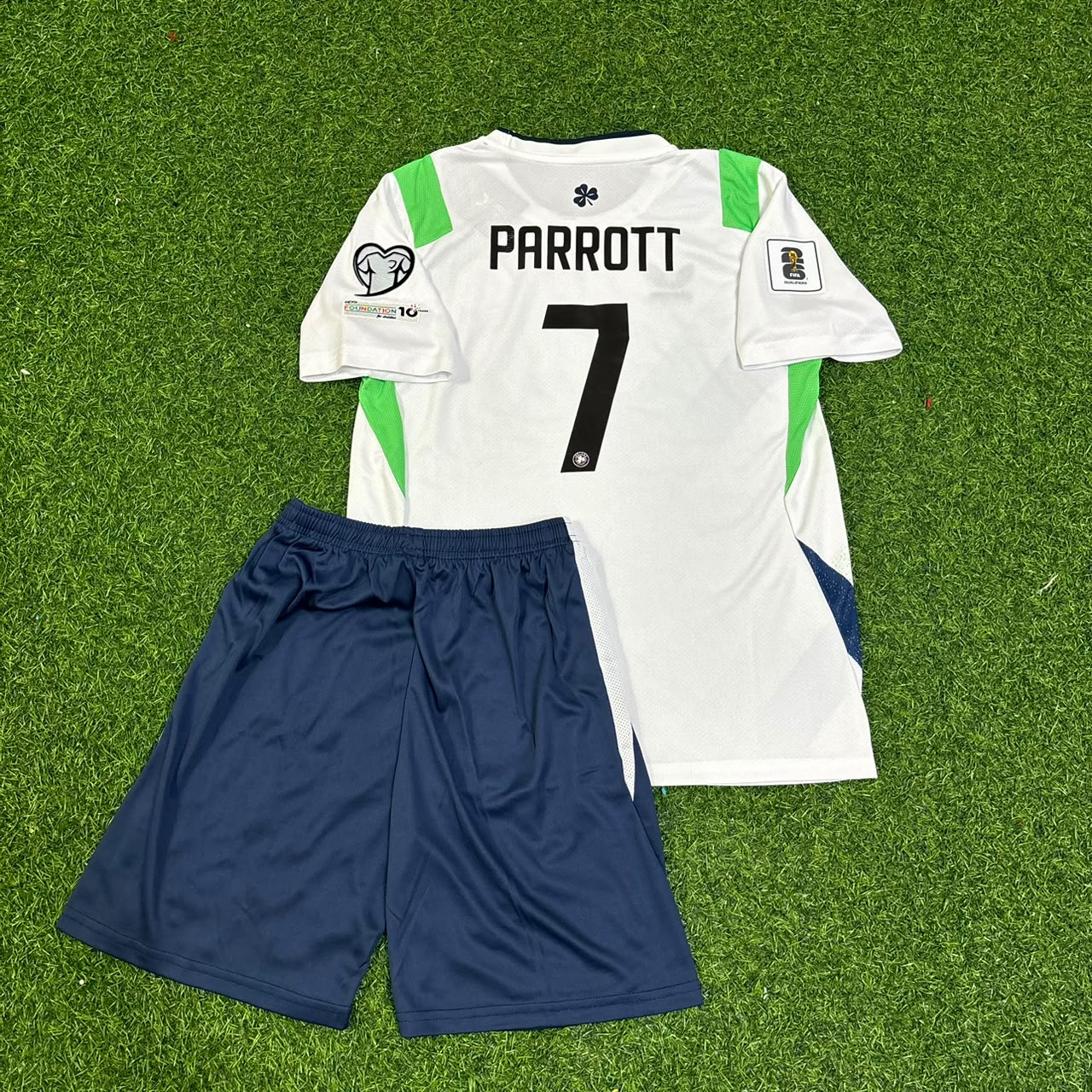 Troy Parrott #7 Irland Kinder Heimtrikot 2026 Grün-Weiß