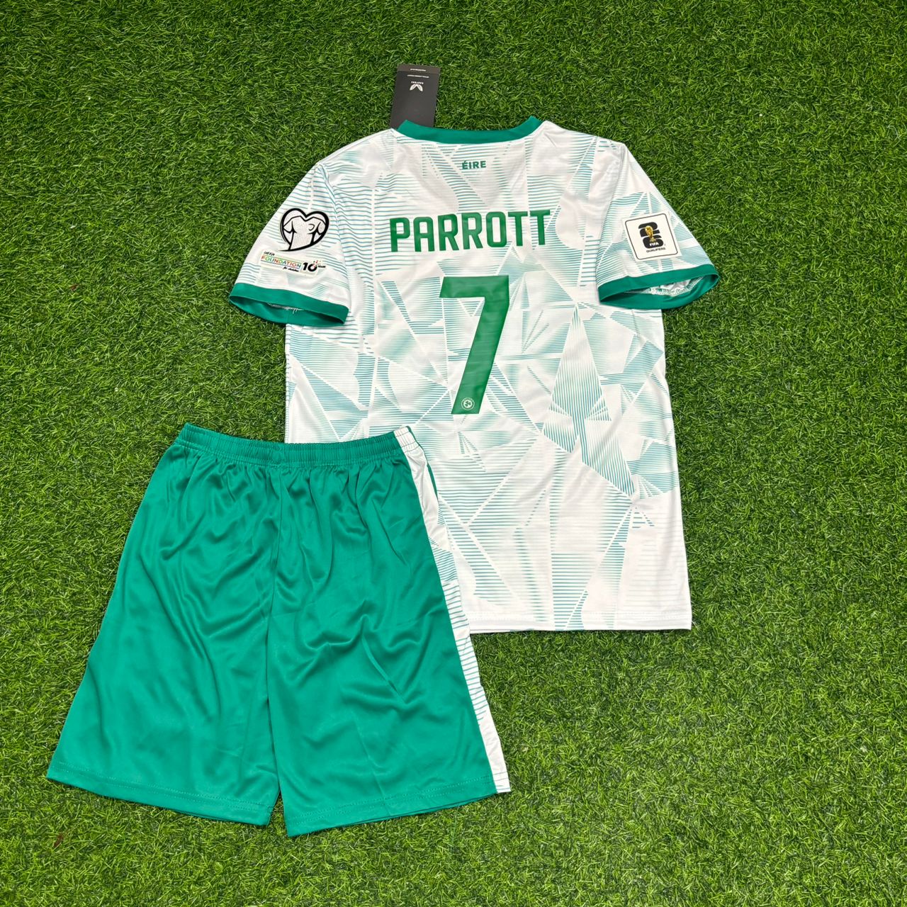 Troy Parrott Ireland Éire 2026 World Cup Kids Football Jersey