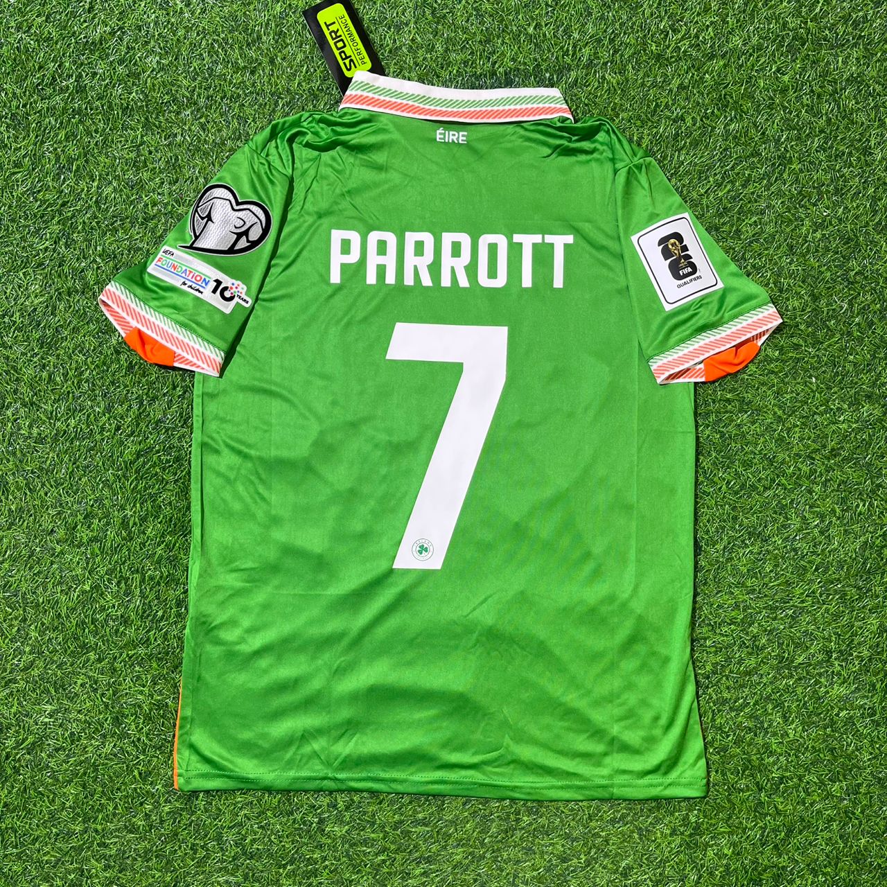 Maillot de football vert de l'équipe nationale d'Irlande (Troy Parrott)