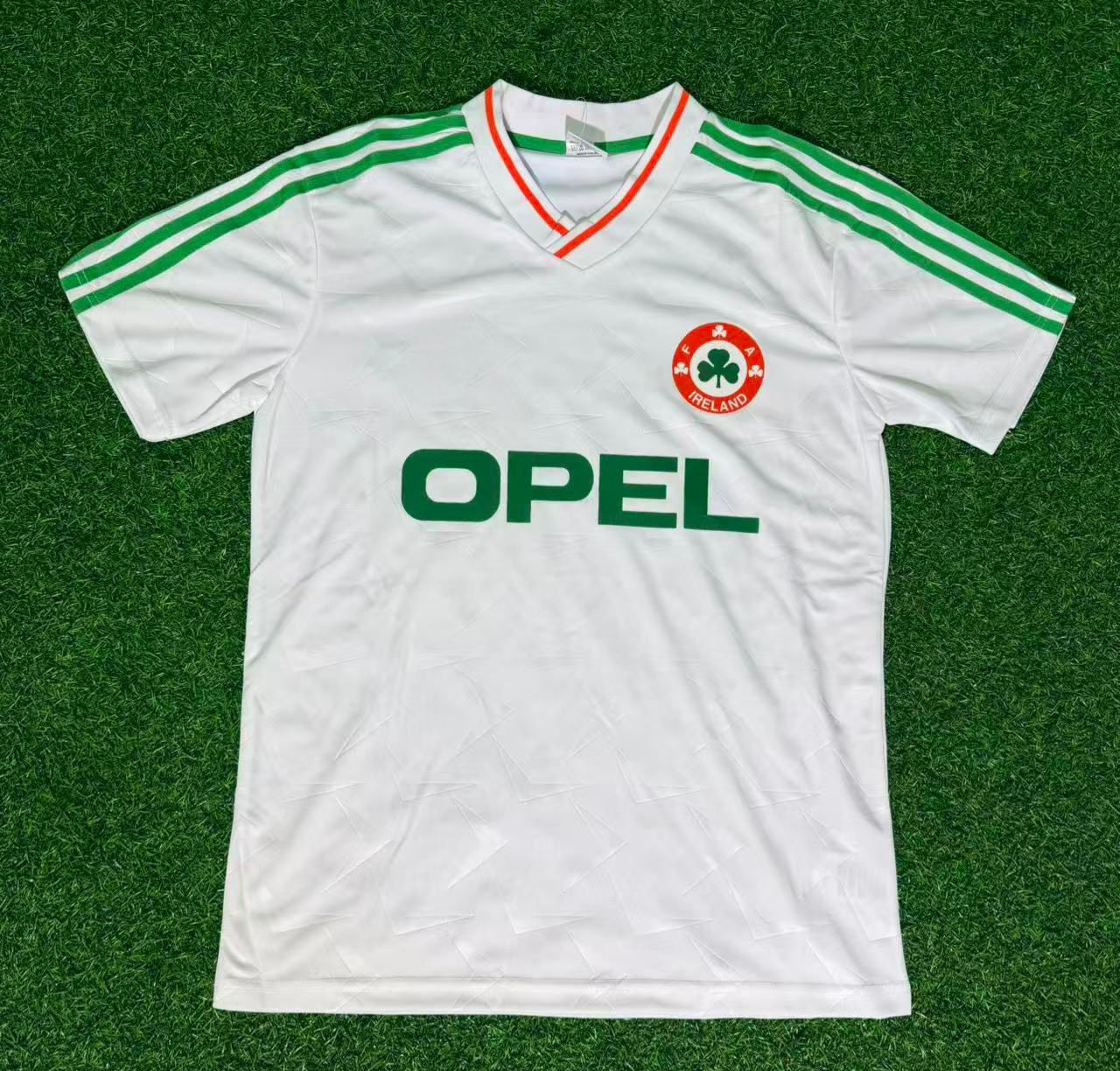 Ireland White Legendary Anniversary Retro Football Jersey Kit