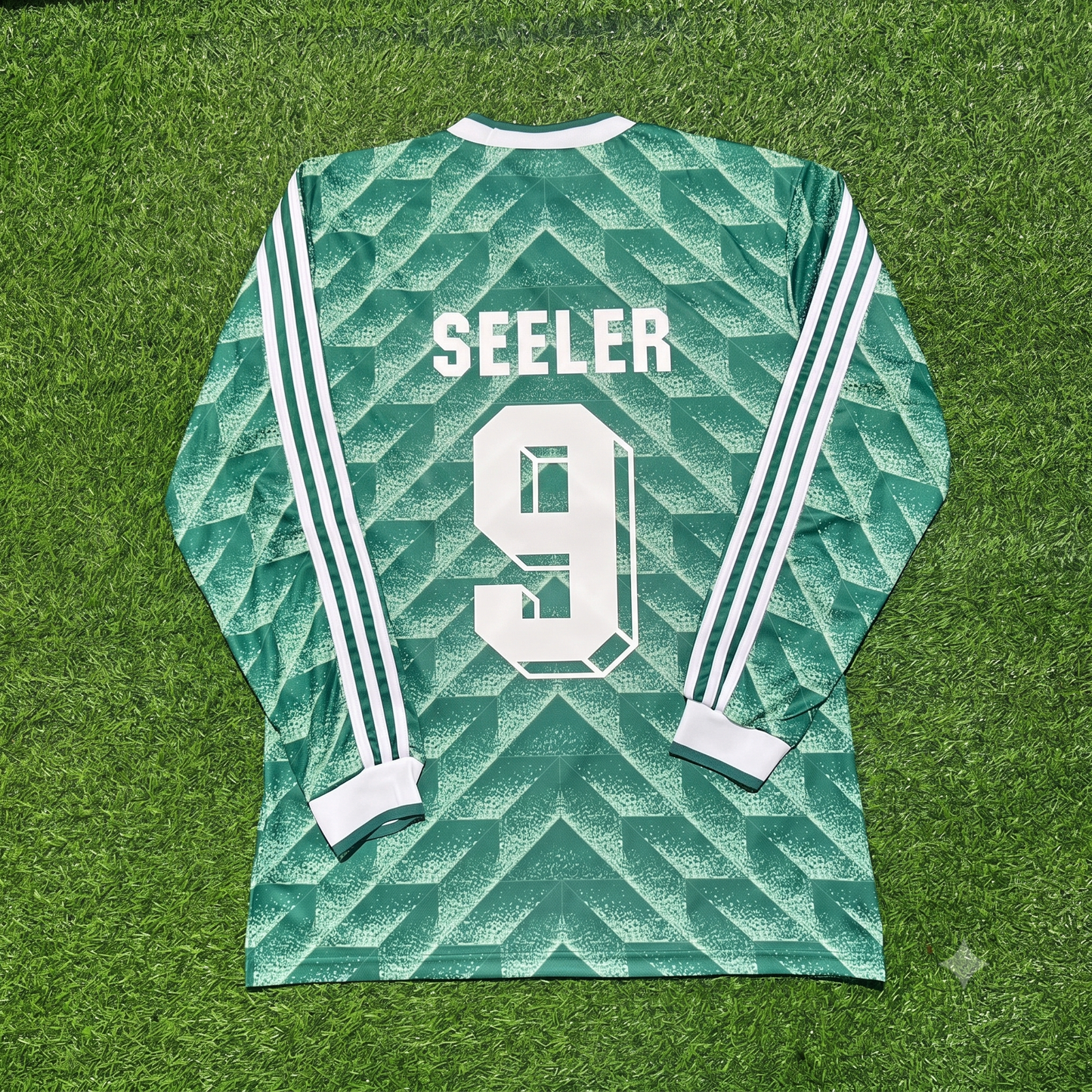 Maillot de football vert à manches longues Pierre Littbarski Allemagne Coupe du monde 1990