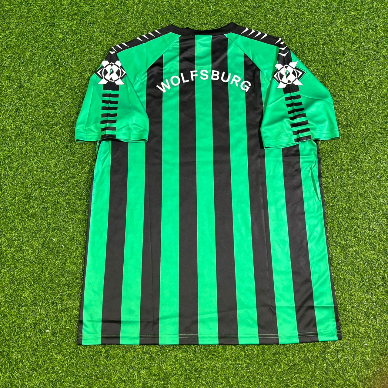 VfL Wolfsburg 1994/1995 Auswärtstrikot Retro Schwarz/Grün