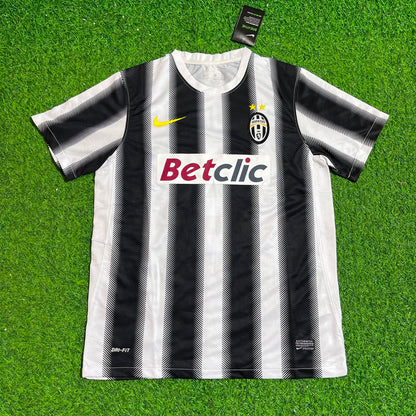 Vincenzo Iaquinta Juventus Home 2011 2012 Season Retro Jersey Trikot