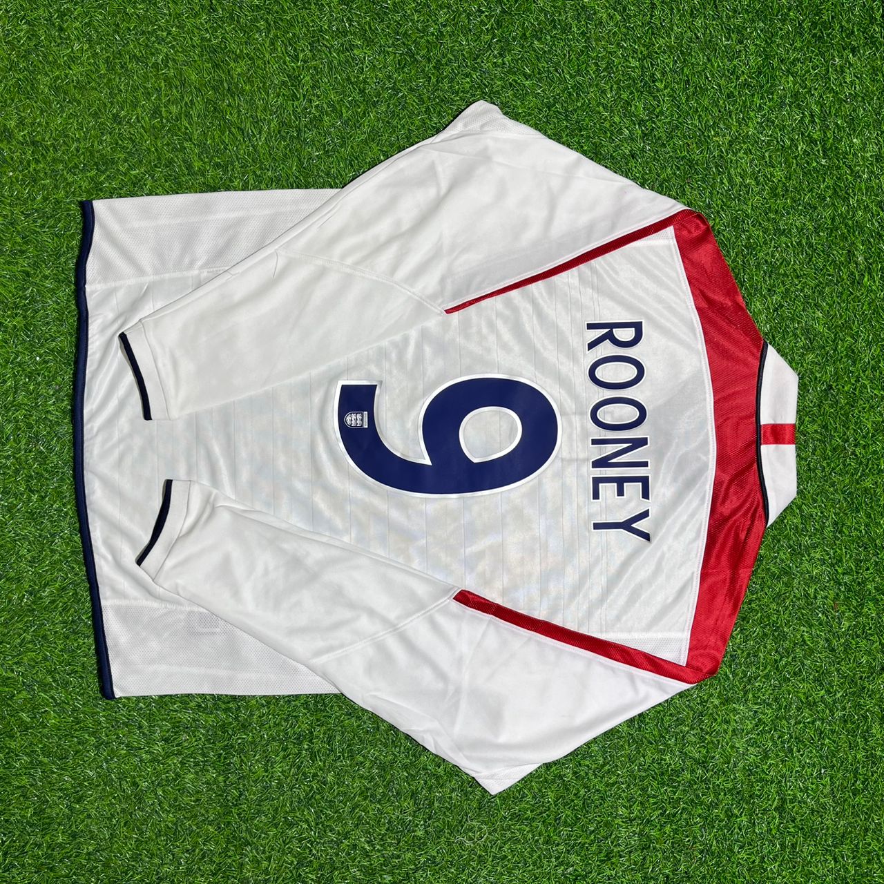 Wayne Rooney #9 England Euro 2004 Home Long Sleeve Retro Jersey