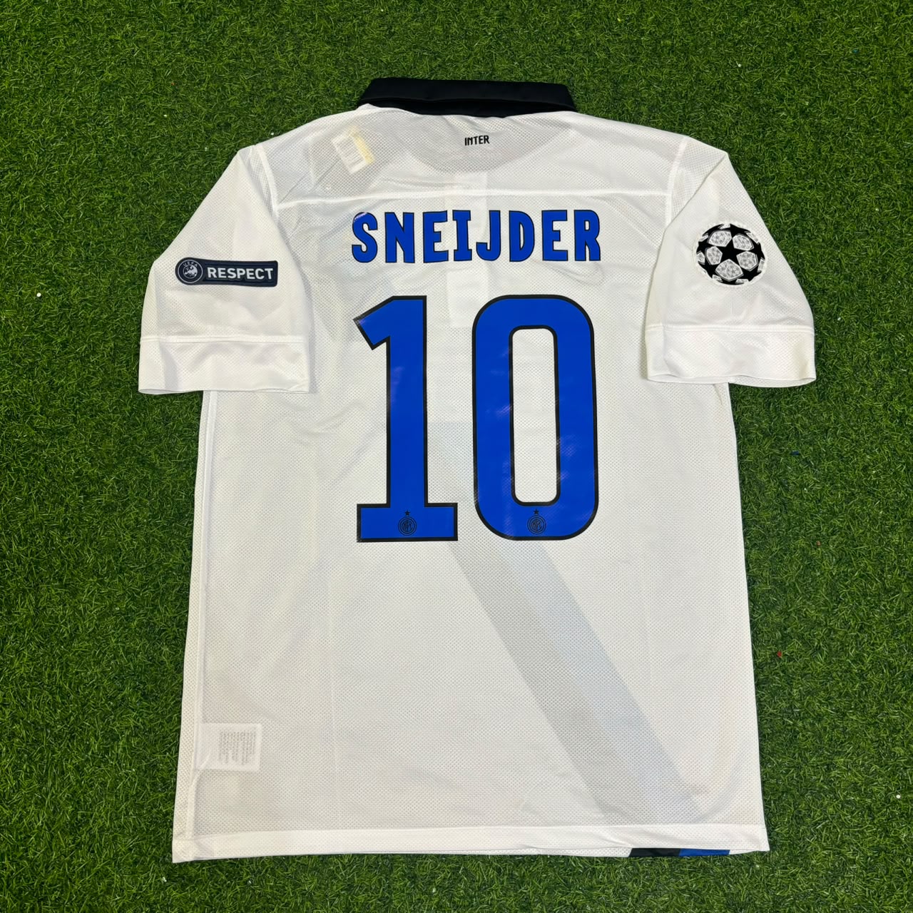 Wesley Sneijder - Inter 2011/2012 White Away Jersey Trikot Maillot Maglia Soccer Shirt