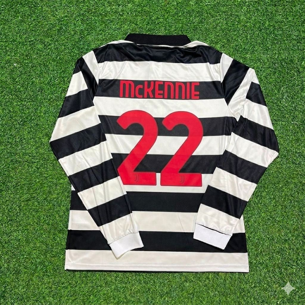 Weston McKennie #22 Juventus New Season Fourth Long Sleeve Trikot Jersey
