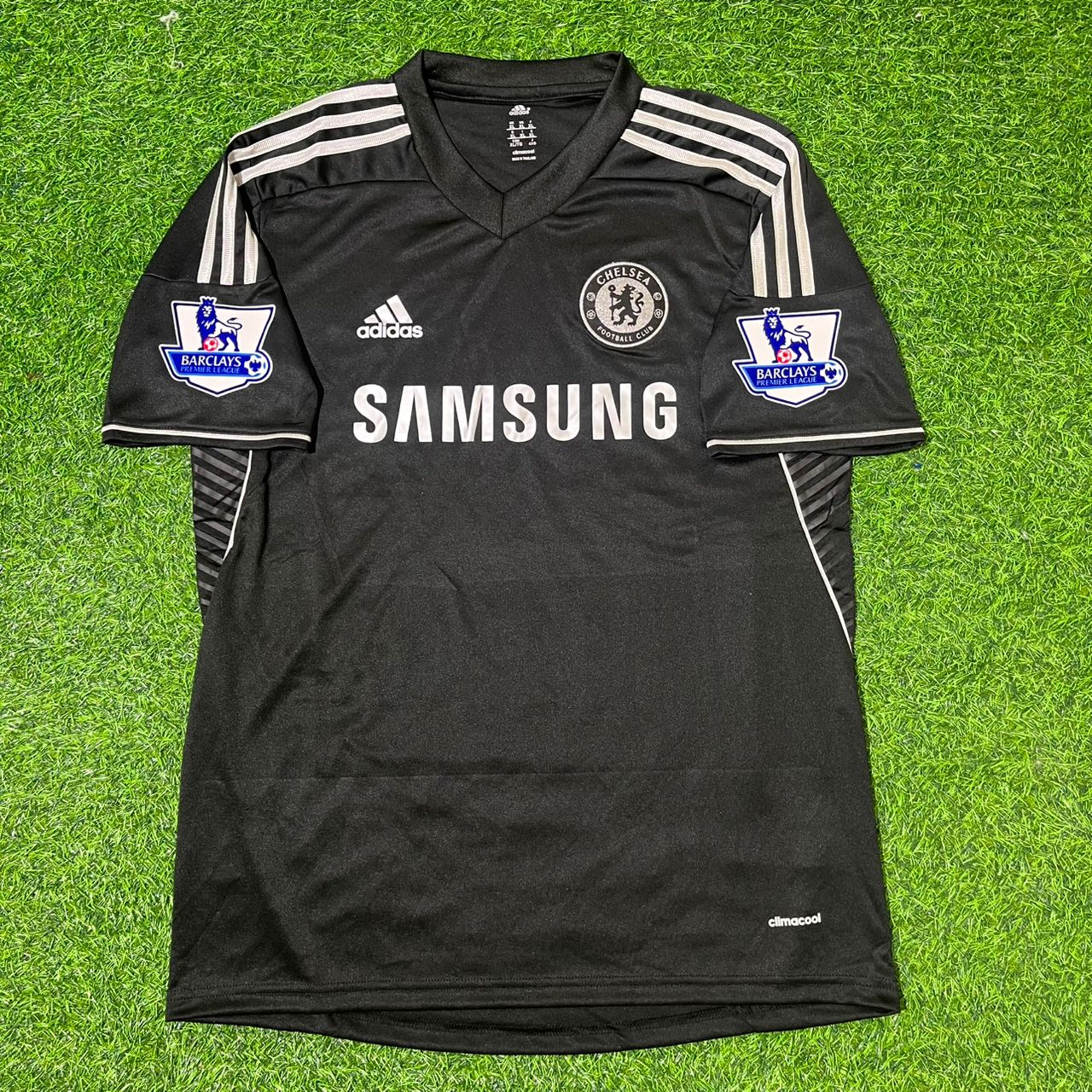 Willian Chelsea 2013-14 Black Retro Football Jersey Kit