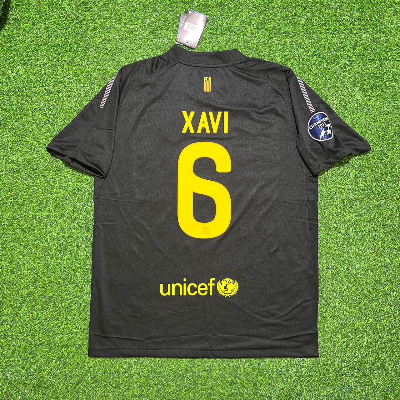 Xavi Barcelona 2011-2012 Black Retro Football Jersey Trikot