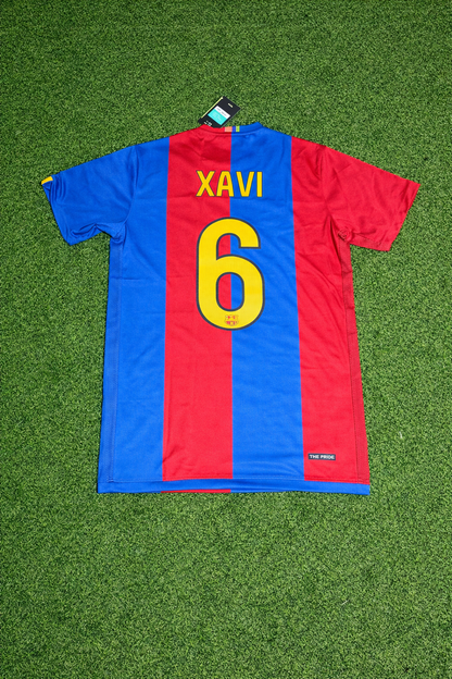 Xavi Hernandez Barcelona 2006/2007 Home Retro Football Jersey