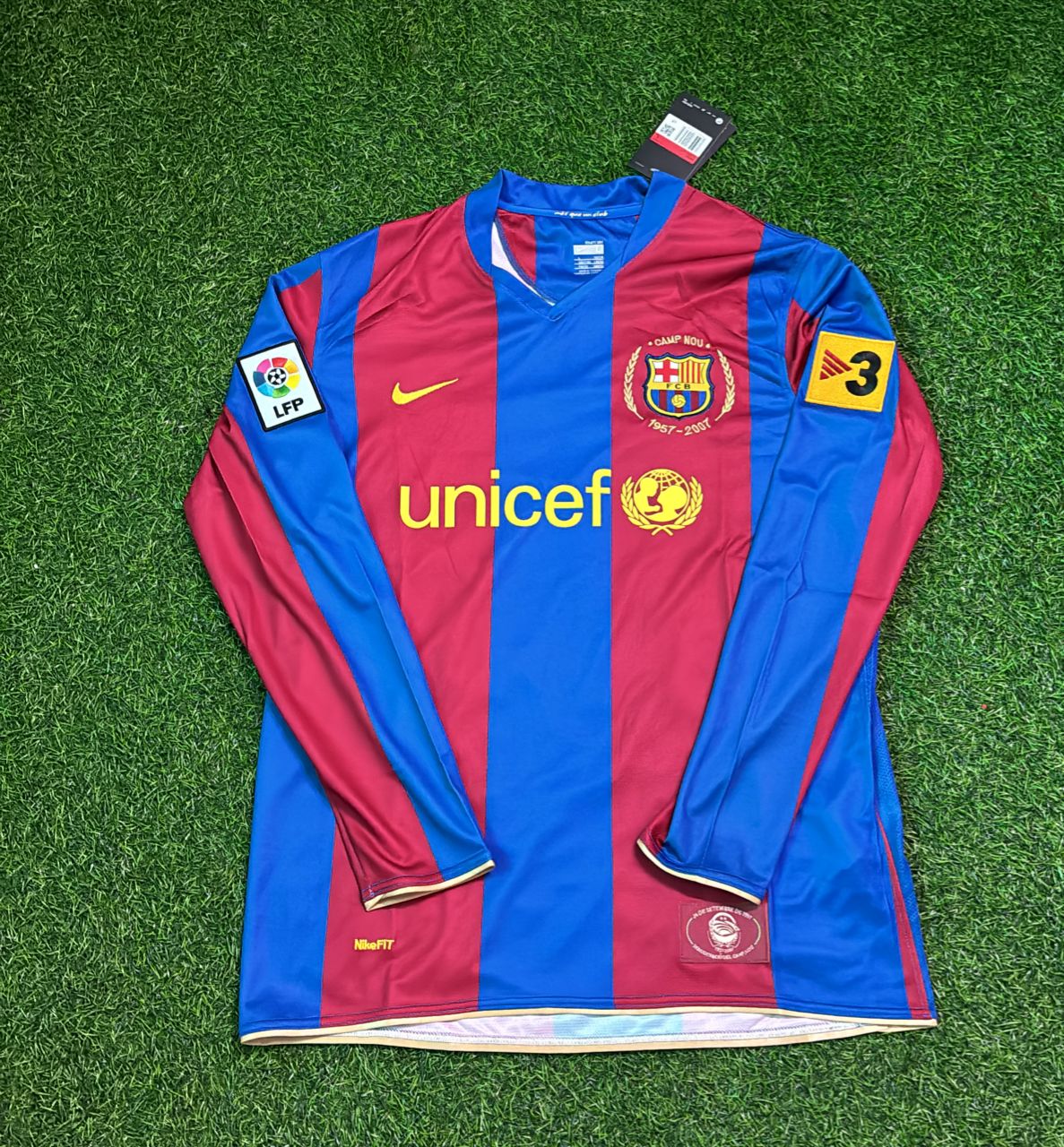 Xavi Hernandez Barcelona 2007 Retro-Fußballtrikot