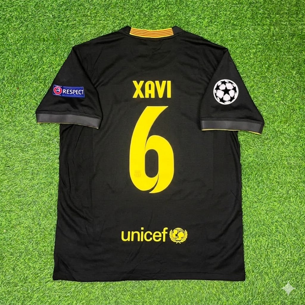 Xavi #6 Barcelona 2013-2014 Black Retro Football Jersey