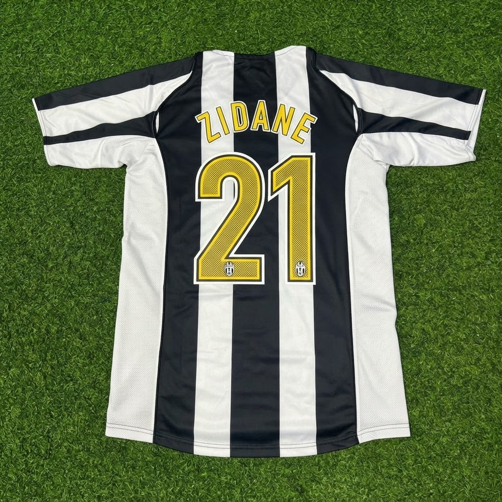 Zinedine Zidane #21 Juventus 2004-2005 Black White Home Retro Football Jersey