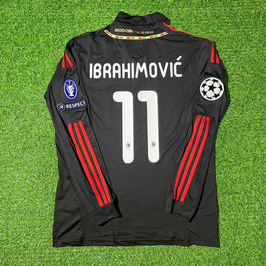 Zlatan Ibrahimović AC Milan 2011/12 Red & Black Retro Football Jersey Kit