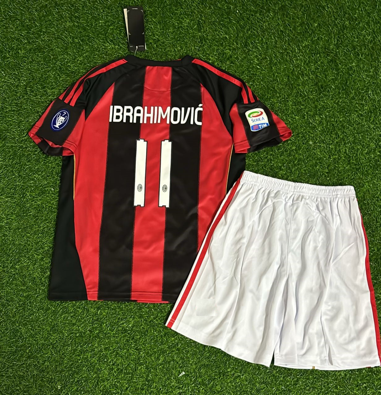 Zlatan Ibrahimovic AC Milan Retro Kids Football Jersey Kit
