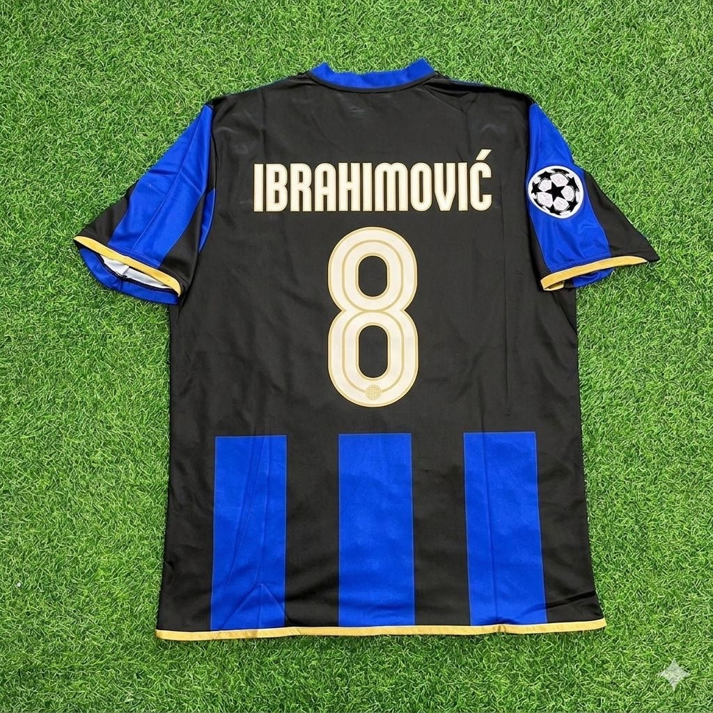Zlatan Ibrahimović #8 Inter Milan 2008-09 Retro Football Jersey Kit