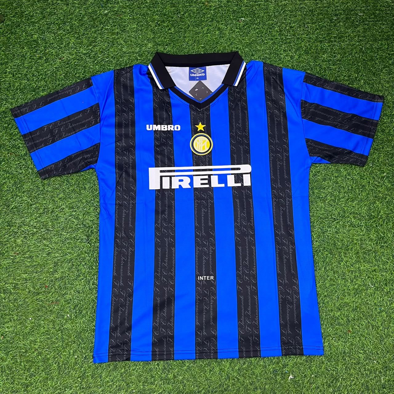 Zlatan Ibrahimović Inter Retro Kit Jersey Maillot Trikot Soccer Shirt