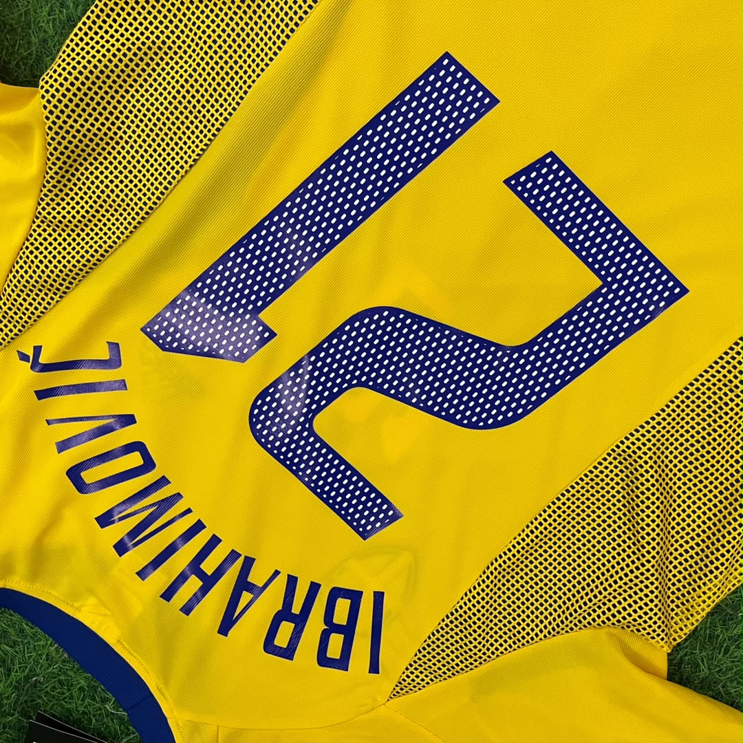 Zlatan Ibrahimovic Sweden 2002 World Cup Home Yellow Retro Football Jersey Kit